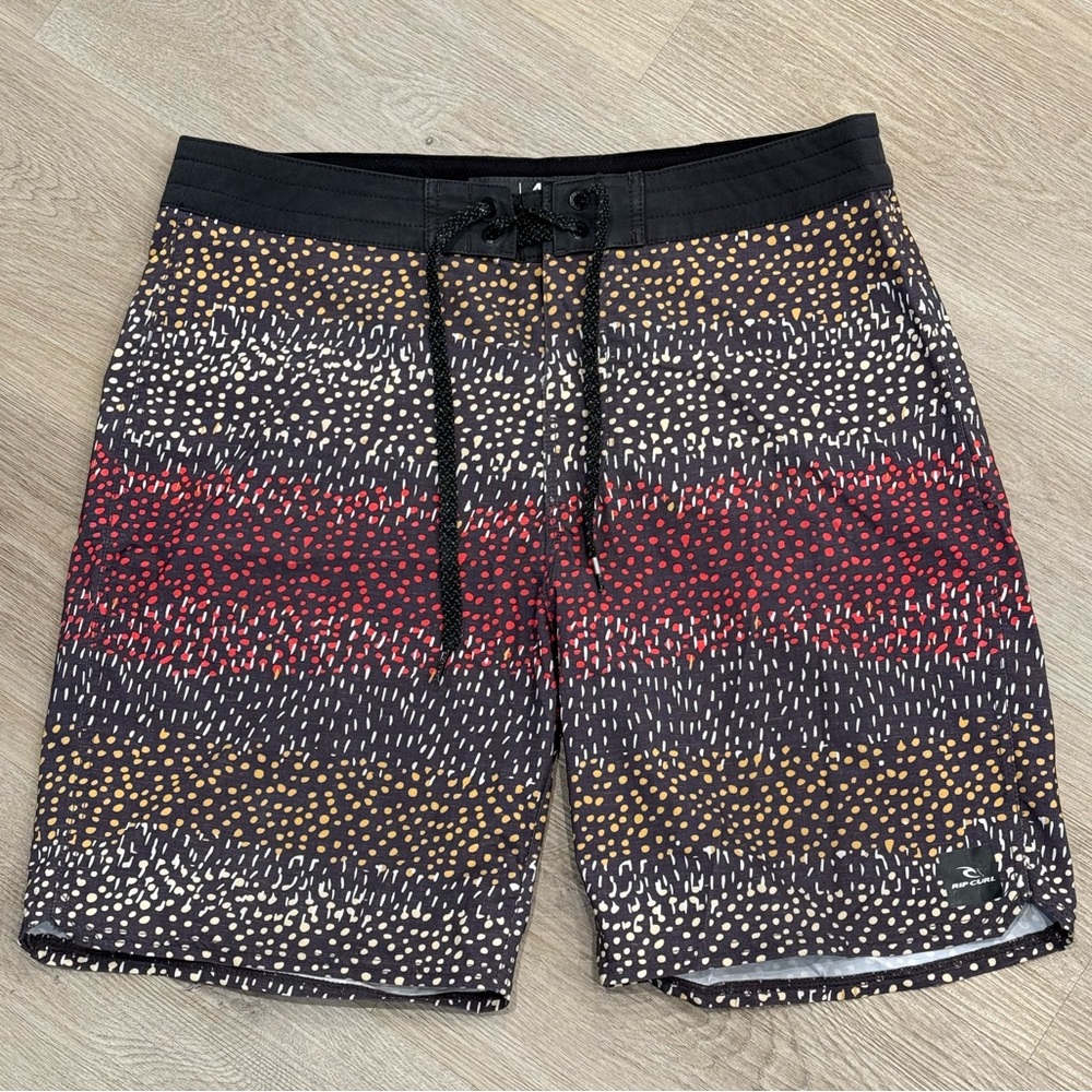 Rip Curl Mirage Boardshorts Men’s Surf Swim Size 32